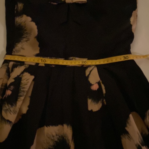 Stunning silk dress - Moschino - Picture 9 of 10